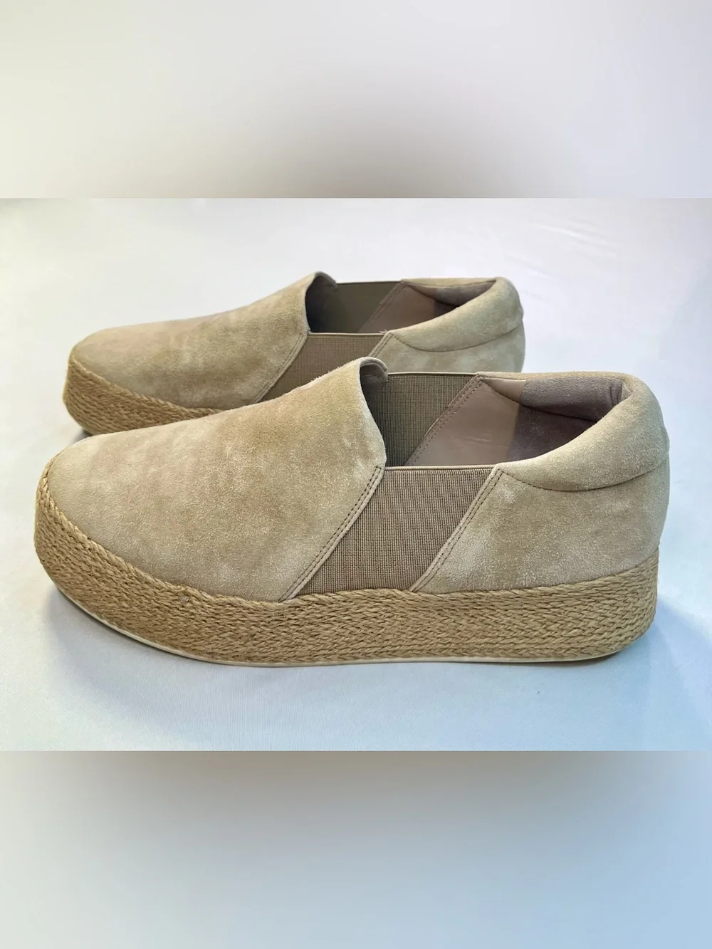 Vince Wilden Suede Espadrille Platform Shoes Tan Suede Slip-On Straw Women’s 9